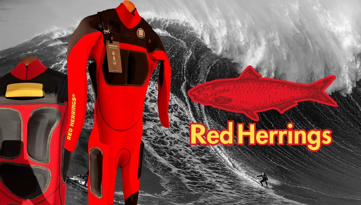 The NAZARE RED HERRINGS team chooses WETTY to ride the giant wave